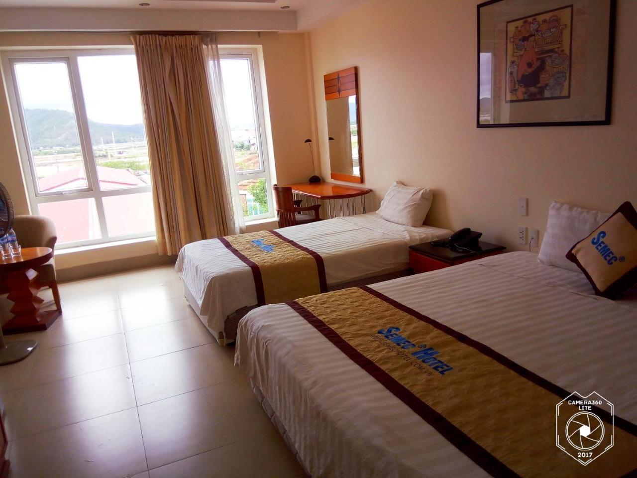 Semec Hotel Nghi Son Tinh Gia Esterno foto