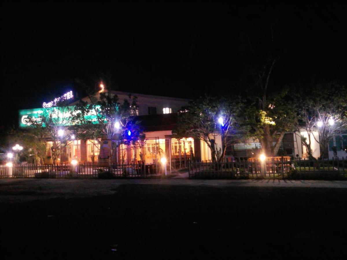 Semec Hotel Nghi Son Tinh Gia Esterno foto